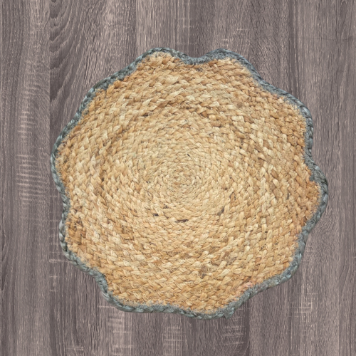 Grey-Edged Scalloped Jute Mat